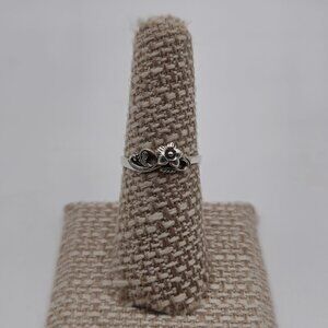 Size 7 Sterling Silver Cute Simple Flower Band Ring A3535